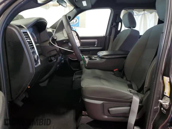 2024 Ram 1500 Warlock z VIN 1C6RR6LG1RS123789, wystawiony jako Copart lot #63324985 z przebiegiem 44 139 mil mil oraz Czysty tytuł • Clean title. Historia ofert i sprzedaży dostępna na DreamBid. Obrazek 7.