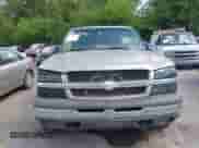 2004 Chevrolet Silverado 2500 LS с VIN 1GCGK23U64F178582, выставлен на аукционе IAAI как лот 42740464 с пробегом Не указан миль и . История ставок и продаж доступна на DreamBid. Изображение 6.