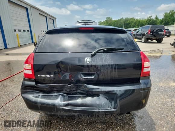 2008 Dodge Magnum с VIN 2D4FV47T98H112017, выставлен на аукционе Copart как лот 63054445 с пробегом 198 699 миль миль и Списание • Salvage title. История ставок и продаж доступна на DreamBid. Изображение 6.