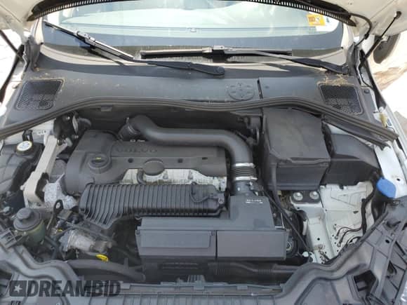 2015 Volvo S60 T5 Premier с VIN YV1612TK0F1344392, выставлен на аукционе Copart как лот 63926495 с пробегом 73 514 миль миль и Списание • Salvage title. История ставок и продаж доступна на DreamBid. Изображение 11.