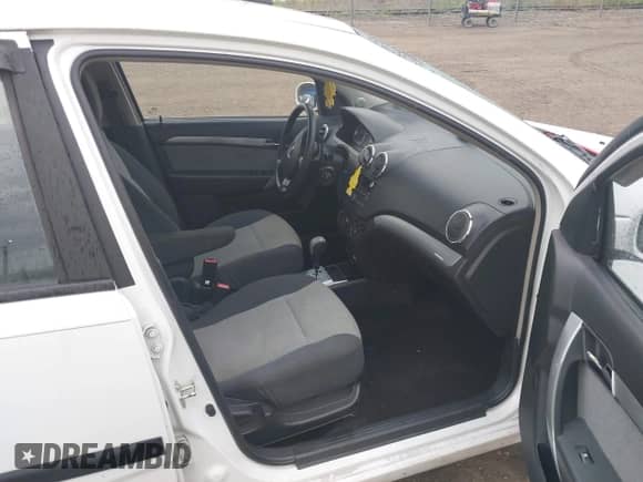 2010 Chevrolet Aveo 2LT with VIN KL1TG6DE6AB117404, listed as a IAAI auction lot 42112930 with 105,519 mi miles and . Bid and sale history available at DreamBid. Image 5.