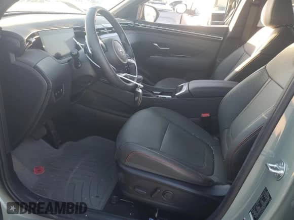 2024 Hyundai Santa Cruz Limited с VIN 5NTJEDDF9RH120943, выставлен на аукционе Copart как лот 82662255 с пробегом 2 370 миль миль и Чистый • Clean title. История ставок и продаж доступна на DreamBid. Изображение 7.