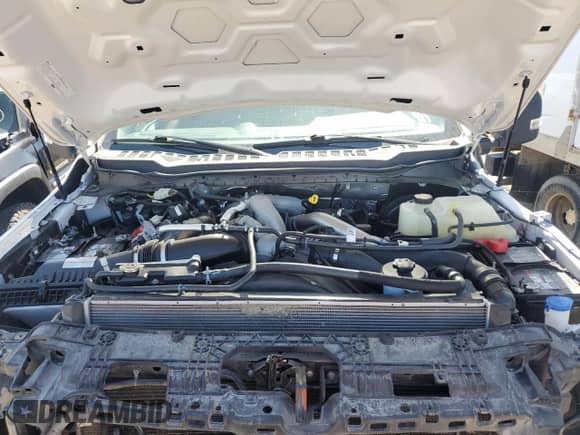 2023 Ford F-250 XL z VIN 1FT7W2BT2PEC63300, wystawiony jako Copart lot #57138195 z przebiegiem 31 934 mil mil oraz Szkoda całkowita • Salvage title. Historia ofert i sprzedaży dostępna na DreamBid. Obrazek 11.