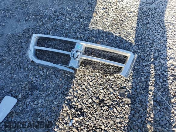 2008 Dodge Dakota SXT с VIN 1D7HE38K38S553825, выставлен на аукционе Copart как лот 62829315 с пробегом 118 348 миль миль и Списание • Salvage title. История ставок и продаж доступна на DreamBid. Изображение 12.