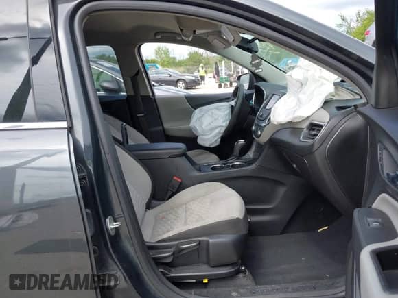 2020 Chevrolet Equinox LT с VIN 2GNAXUEV2L6110109, выставлен на аукционе IAAI как лот 43012966 с пробегом 149 852 миль миль и . История ставок и продаж доступна на DreamBid. Изображение 5.