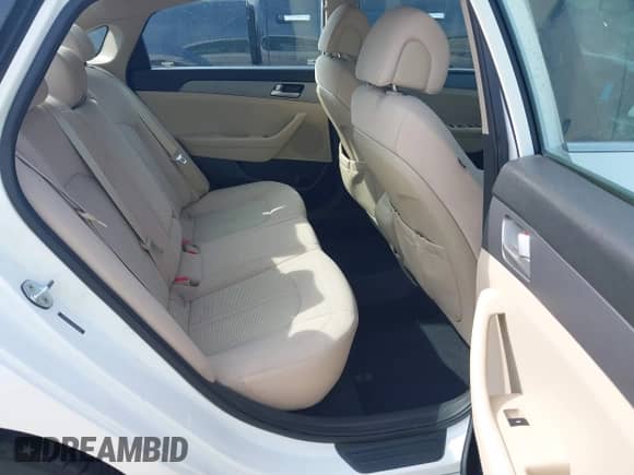 2017 Hyundai Sonata 2.4L с VIN 5NPE24AF2HH474394, выставлен на аукционе IAAI как лот 43334857 с пробегом 297 288 миль миль и . История ставок и продаж доступна на DreamBid. Изображение 8.