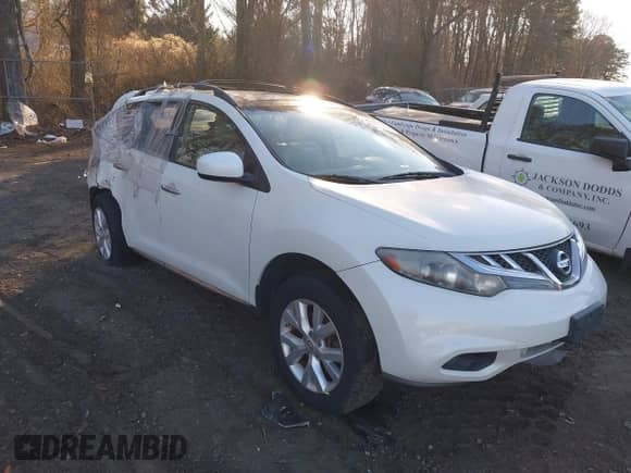2011 Nissan Murano SL with VIN JN8AZ1MW1BW179054, listed as a IAAI auction lot 41300504 with 147,171 mi miles and . Bid and sale history available at DreamBid. Image 1.