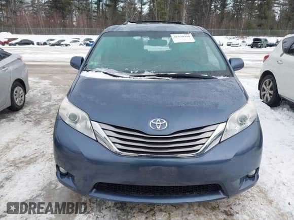 2017 Toyota Sienna XLE with VIN 5TDDZ3DC9HS159153, listed as a IAAI auction lot 41350390 with 110,715 mi miles and . Bid and sale history available at DreamBid. Image 12.