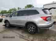 2022 Honda Pilot Touring 7-Passenger z VIN 5FNYF6H61NB019565, wystawiony jako Copart lot #61307035 z przebiegiem 75 932 mil mil oraz Szkoda całkowita • Salvage title. Historia ofert i sprzedaży dostępna na DreamBid. Obrazek 2.