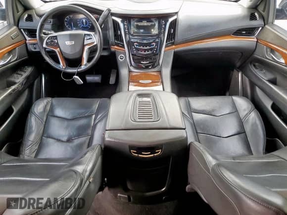 2018 Cadillac Escalade ESV Premium Luxury с VIN 1GYS3JKJ3JR185423, выставлен на аукционе Copart как лот 71369525 с пробегом 157 113 миль миль и Списание • Salvage title. История ставок и продаж доступна на DreamBid. Изображение 8.