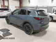 2022 Mazda CX-5 S Preferred z VIN JM3KFBCM1N0551165, wystawiony jako IAAI lot #42277023 z przebiegiem 34 115 mil mil oraz . Historia ofert i sprzedaży dostępna na DreamBid. Obrazek 3.