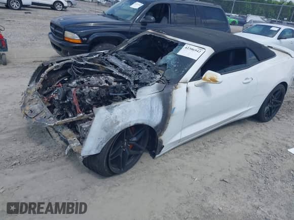 2016 Chevrolet Camaro 2SS с VIN 1G1FH3D73G0160209, выставлен на аукционе IAAI как лот 42306942 с пробегом Не указан миль и . История ставок и продаж доступна на DreamBid. Изображение 2.