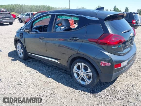 2017 Chevrolet Bolt EV LT z VIN 1G1FW6S09H4138416, wystawiony jako IAAI lot #42812605 z przebiegiem 55 833 mil mil oraz . Historia ofert i sprzedaży dostępna na DreamBid. Obrazek 3.