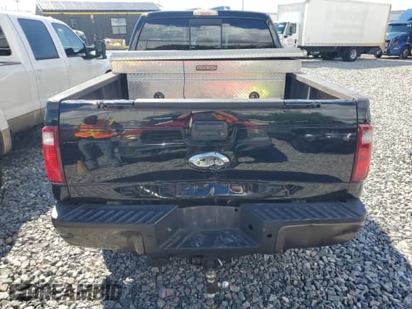 2016 Ford F-250 Lariat с VIN 1FT7W2BTXGEA09561, выставлен на аукционе Copart как лот 83820075 с пробегом 260 349 миль миль и Списание • Salvage title. История ставок и продаж доступна на DreamBid. Изображение 6.