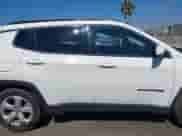 2021 Jeep Compass Altitude with VIN 3C4NJCBB4MT567520, listed as a IAAI auction lot 42784708 with 162,449 mi miles and . Bid and sale history available at DreamBid. Image 13.