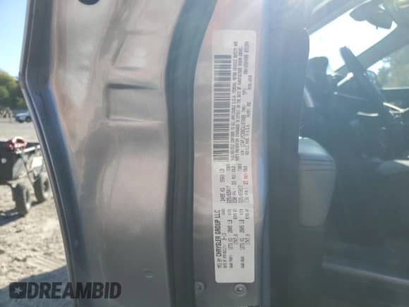 2014 Jeep Cherokee Latitude with VIN 1C4PJMCB8EW107088, listed as a Copart auction lot 82258205 with 162,968 mi miles and Clean title. Bid and sale history available at DreamBid. Image 13.