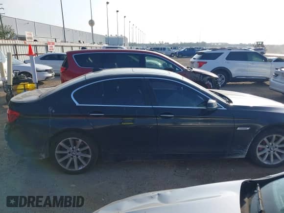 2014 BMW 5 Series 535i xDrive z VIN WBA5B3C5XED534628, wystawiony jako IAAI lot #43495134 z przebiegiem 148 774 mil mil oraz . Historia ofert i sprzedaży dostępna na DreamBid. Obrazek 13.