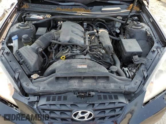 2010 Hyundai Genesis Coupe with VIN KMHHU6KH1AU014816, listed as a Copart auction lot 59250645 with 152,333 mi miles and Salvage title. Bid and sale history available at DreamBid. Image 11.