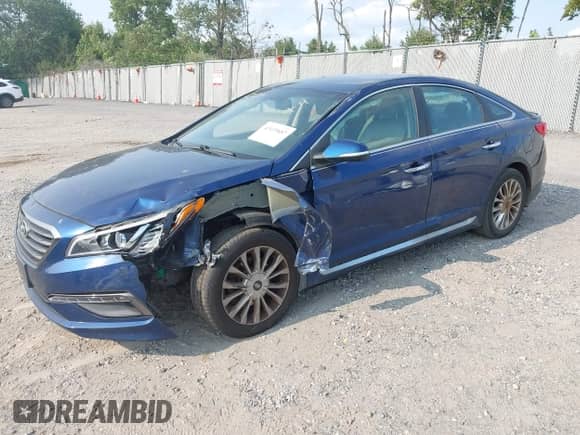 2015 Hyundai Sonata Sport с VIN 5NPE34AF6FH182743, выставлен на аукционе IAAI как лот 43139687 с пробегом 100 112 миль миль и . История ставок и продаж доступна на DreamBid. Изображение 17.