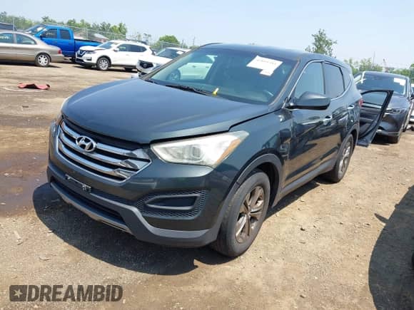 2013 Hyundai Santa Fe Sport with VIN 5XYZTDLB1DG069590, listed as a IAAI auction lot 42895381 with 139,164 mi miles and . Bid and sale history available at DreamBid. Image 2.