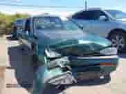 1993 Honda Accord z VIN 1HGCB7650PA172876, wystawiony jako IAAI lot #42397897 z przebiegiem 182 032 mil mil oraz . Historia ofert i sprzedaży dostępna na DreamBid. Obrazek 6.