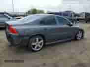 2004 Volvo S60 R с VIN YV1RH52Y242350041, выставлен на аукционе Copart как лот 65601705 с пробегом 102 123 миль миль и Чистый • Clean title. История ставок и продаж доступна на DreamBid. Изображение 3.
