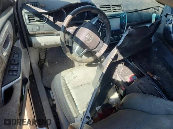 2016 Toyota Camry LE с VIN 4T4BF1FK9GR581802, выставлен на аукционе Copart как лот 86813505 с пробегом Не указан миль и Чистый • Clean title. История ставок и продаж доступна на DreamBid. Изображение 8.