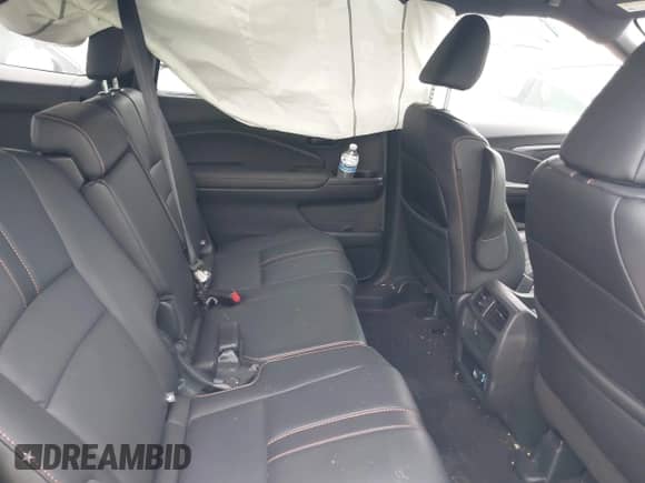 2023 Honda Passport TrailSport с VIN 5FNYF8H66PB032309, выставлен на аукционе IAAI как лот 41955503 с пробегом 29 278 миль миль и . История ставок и продаж доступна на DreamBid. Изображение 8.