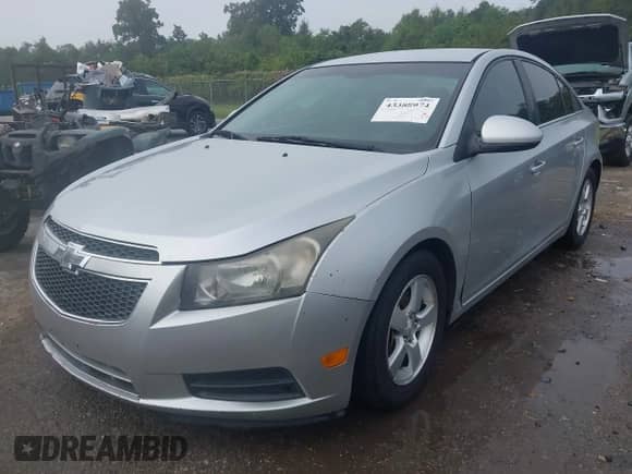 2013 Chevrolet Cruze 1LT with VIN 1G1PC5SB3D7201673, listed as a IAAI auction lot 43388974 with 229,613 mi miles and . Bid and sale history available at DreamBid. Image 2.