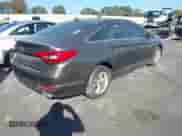 2015 Hyundai Sonata SE с VIN 5NPE24AF7FH237008, выставлен на аукционе IAAI как лот 43223893 с пробегом 100 988 миль миль и . История ставок и продаж доступна на DreamBid. Изображение 4.