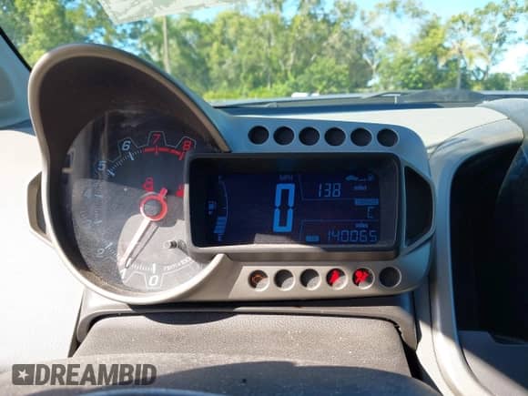 2013 Chevrolet Sonic LT с VIN 1G1JD5SH5D4189891, выставлен на аукционе IAAI как лот 43441425 с пробегом 140 065 миль миль и . История ставок и продаж доступна на DreamBid. Изображение 7.