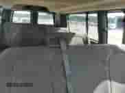 2016 Chevrolet Express Passenger LT с VIN 1GAZGPFG9G1158463, выставлен на аукционе Copart как лот 61227855 с пробегом 196 328 миль миль и Списание • Salvage title. История ставок и продаж доступна на DreamBid. Изображение 10.