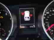 2019 Volkswagen Tiguan S с VIN 3VV1B7AX2KM176326, выставлен на аукционе IAAI как лот 42255775 с пробегом 72 996 миль миль и . История ставок и продаж доступна на DreamBid. Изображение 15.