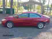 2015 Toyota Camry SE z VIN 4T1BF1FK8FU902401, wystawiony jako IAAI lot #43374452 z przebiegiem 103 323 mil mil oraz . Historia ofert i sprzedaży dostępna na DreamBid. Obrazek 15.