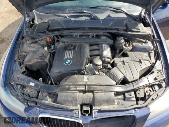 2011 BMW 3 Series 328i с VIN WBAPH7C51BE683692, выставлен на аукционе Copart как лот 70686815 с пробегом 132 452 миль миль и Списание • Salvage title. История ставок и продаж доступна на DreamBid. Изображение 11.