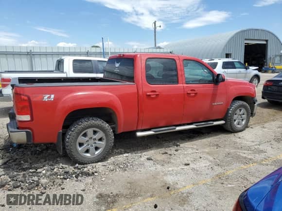 2013 GMC Sierra 1500 SLT с VIN 3GTP2WE78DG170397, выставлен на аукционе Copart как лот 61364965 с пробегом 229 824 миль миль и Списание • Salvage title. История ставок и продаж доступна на DreamBid. Изображение 3.