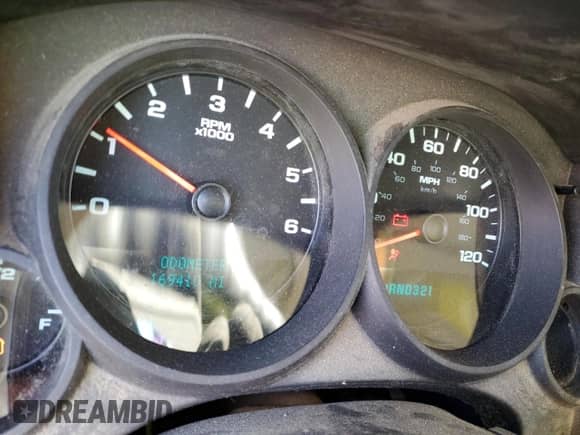2011 GMC Sierra 1500 Work Truck z VIN 1GTN2TEX5BZ342761, wystawiony jako Copart lot #48891425 z przebiegiem 169 410 mil mil oraz Szkoda całkowita • Salvage title. Historia ofert i sprzedaży dostępna na DreamBid. Obrazek 9.