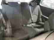 2010 Hyundai Accent GS z VIN KMHCM3AC3AU162528, wystawiony jako Copart lot #90434495 z przebiegiem 99 707 mil mil oraz Czysty tytuł • Clean title. Historia ofert i sprzedaży dostępna na DreamBid. Obrazek 10.