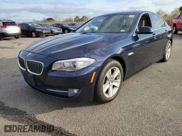 2011 BMW 5 Series 528i с VIN WBAFR1C50BC744595, выставлен на аукционе Copart как лот 87309285 с пробегом 124 691 миль миль и Чистый • Clean title. История ставок и продаж доступна на DreamBid. Изображение 2.