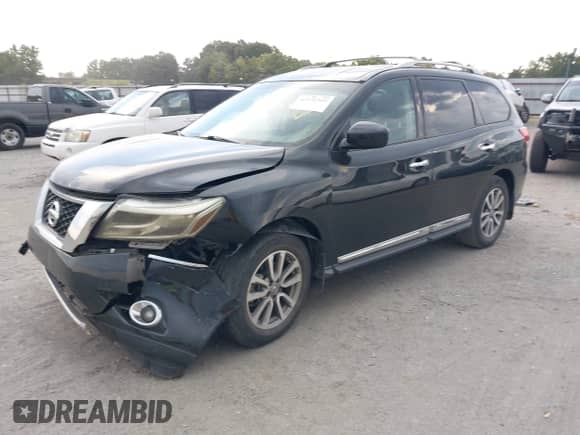 2014 Nissan Pathfinder Platinum with VIN 5N1AR2MN0EC702607, listed as a IAAI auction lot 43032942 with 156,183 mi miles and . Bid and sale history available at DreamBid. Image 2.