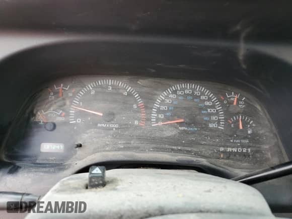 2000 Dodge 1500 with VIN 1B7HF16Z3YS579353, listed as a Copart auction lot 53816505 with 137,247 mi miles and Salvage title. Bid and sale history available at DreamBid. Image 9.