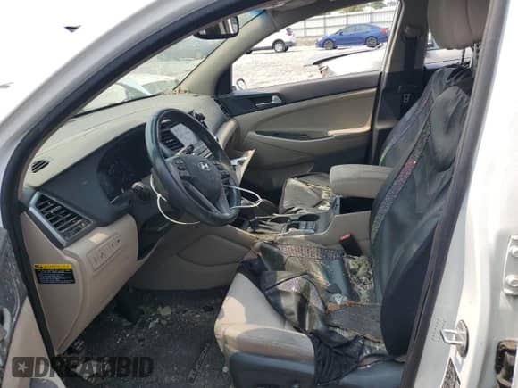 2018 Hyundai Tucson Value with VIN KM8J33A25JU762727, listed as a Copart auction lot 58821055 with 150,321 mi miles and Salvage title. Bid and sale history available at DreamBid. Image 7.