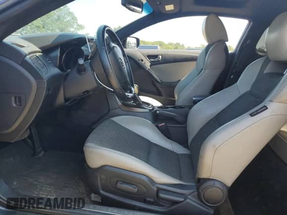 2013 Hyundai Genesis Coupe 2.0T с VIN KMHHT6KD6DU082033, выставлен на аукционе Copart как лот 68739364 с пробегом 106 780 миль миль и Списание • Salvage title. История ставок и продаж доступна на DreamBid. Изображение 7.