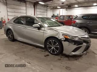 2020 Toyota Camry SE с VIN 4T1G11AK3LU922918, выставлен на аукционе IAAI как лот 43345505 с пробегом 93 215 миль миль и . История ставок и продаж доступна на DreamBid. Изображение 1.