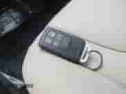 2017 Volvo S60 Inscription с VIN LYV402HKXHB148240, выставлен на аукционе IAAI как лот 41618292 с пробегом 77 870 миль миль и . История ставок и продаж доступна на DreamBid. Изображение 11.