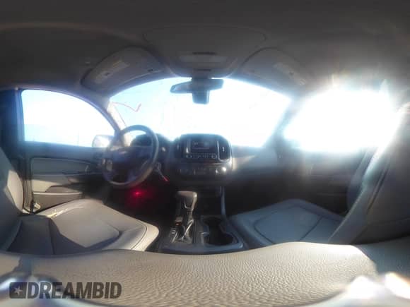 2016 Chevrolet Colorado 2WD WT с VIN 1GCHSBEA0G1226215, выставлен на аукционе IAAI как лот 42913459 с пробегом 100 360 миль миль и . История ставок и продаж доступна на DreamBid. Изображение 19.