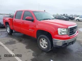 2007 GMC Sierra 1500 SLT with VIN 3GTEK13397G549844, listed as a IAAI auction lot 42024544 with 200,642 mi miles and . Bid and sale history available at DreamBid. Image 1.