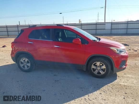 2018 Chevrolet Trax LT z VIN 3GNCJLSB5JL252266, wystawiony jako IAAI lot #43095147 z przebiegiem 129 445 mil mil oraz . Historia ofert i sprzedaży dostępna na DreamBid. Obrazek 13.