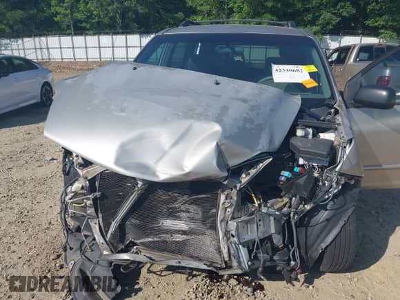 2005 Toyota Sienna CE with VIN 5TDZA23C45S347468, listed as a IAAI auction lot 42340682 with 310,817 mi miles and . Bid and sale history available at DreamBid. Image 6.