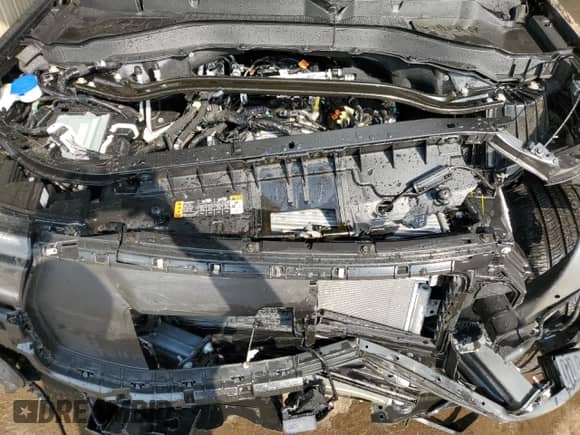 2025 Ford Explorer Platinum с VIN 1FMUK8HH9SGB66768, выставлен на аукционе Copart как лот 71634405 с пробегом 4 082 миль миль и На запчасти • Non repairable. История ставок и продаж доступна на DreamBid. Изображение 12.